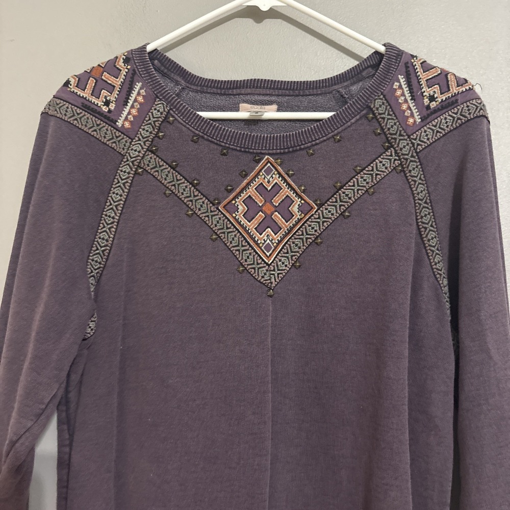 ECOTE | URBAN OUTFITTERS | Distress Washed Embroidered Studded Boho Sweatshirt S - Picture 3 of 8